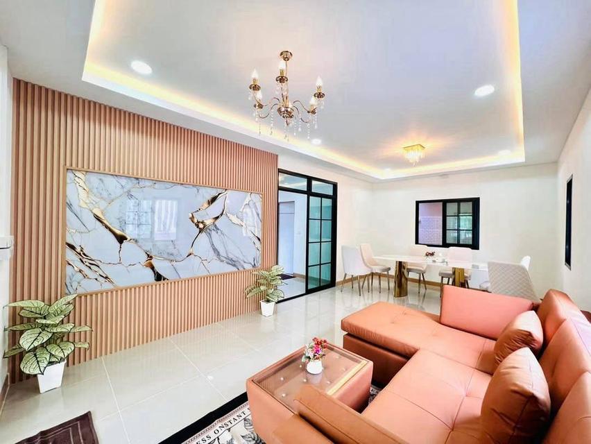 หมู่บ้านพฤกษาวิลเลจ 5 ทำเลวงแหวน - รัตนาธิเบศร์ บ้านเดี่ยว 2 ชั้น ถนนเมนโครงการ ตกแต่งใหม่ 5