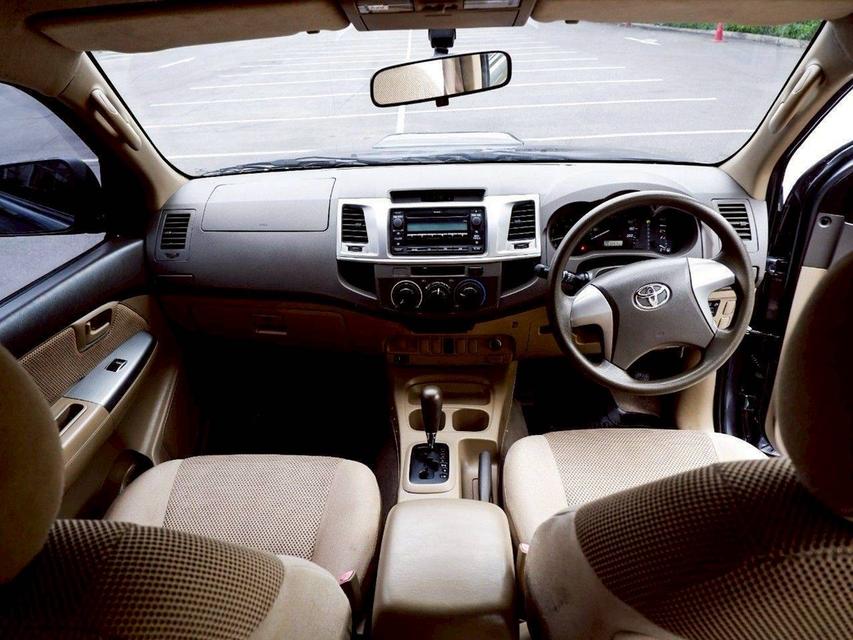 รหัสรถ QT3006 Toyota Vigo 2.5 E Prerunner Double Cab เกียร์ Auto VN Turbo สีเทา ปี2013 9
