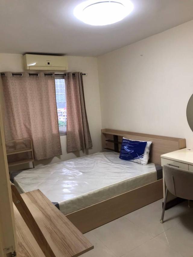 SV city for rent  Tower 8  floor 3th  75 sqms. 2 bedroom 1​ bathroom​ 1​ kitchen  Big​ balcony  river​ view Fully furnished.  Rent 15,500 baht 16