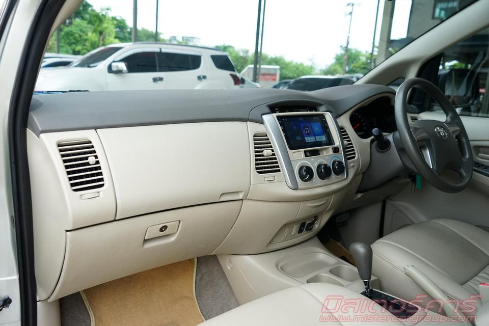 2012 TOYOTA INNOVA 2.0 G OPTION 17