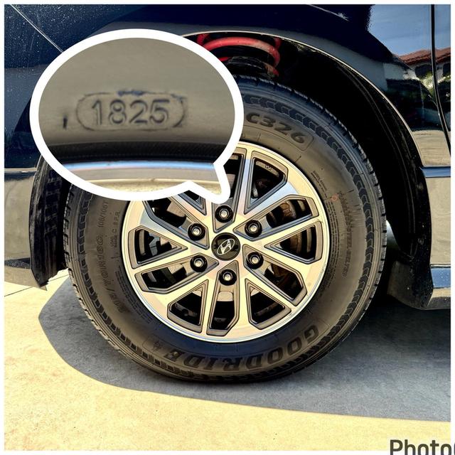 HYUNDAI H-1 2.5 Elite ปี2018 รถบ้านมือเดียวป้ายแดง ยางใหม่ปี 25สีเดิมป้ายแดงทั้งคัน น็อตหน้าหลังไม่เคยขยับ 14