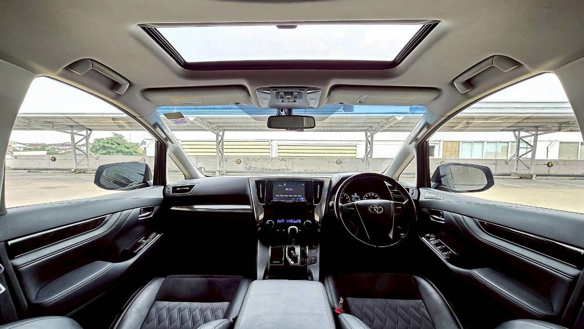 ขาย Toyota Vellfire 2.5ZG ปี17 11