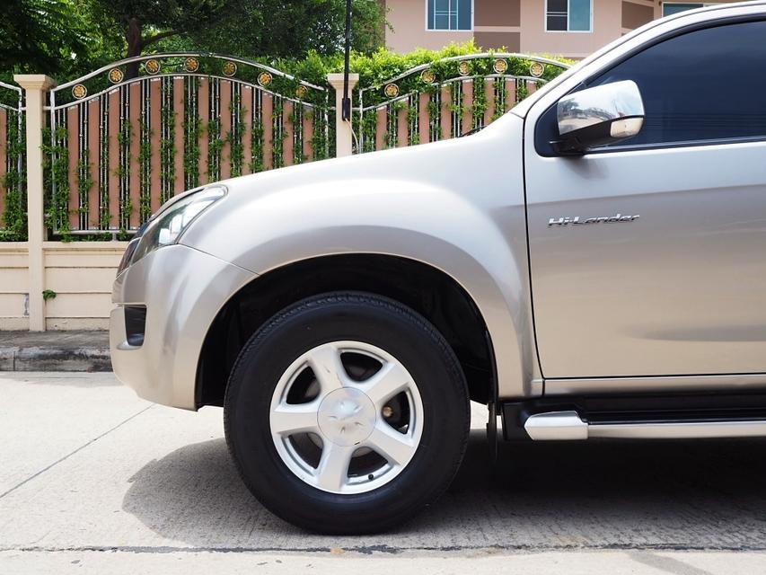 ISUZU ALL NEW  D-MAX SPACECAB HI-LANDER  2.5 VGS Z-Prestige Navi ปี 2012  เกียร์AUTO สภาพนางฟ้า 6