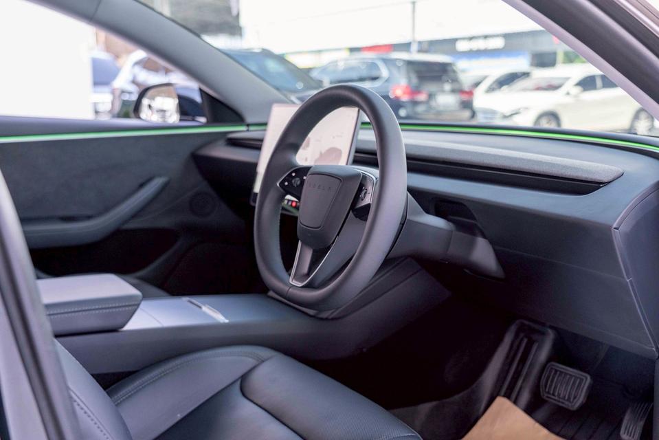 Tesla Model 3 2024 ตัวใหม่ รูปที่ 10