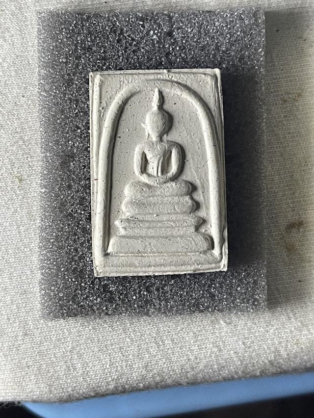 สมเด็จพิมพ์เกศบัวตูม วัดโบสถ์ สามโคก ปทุมธานี