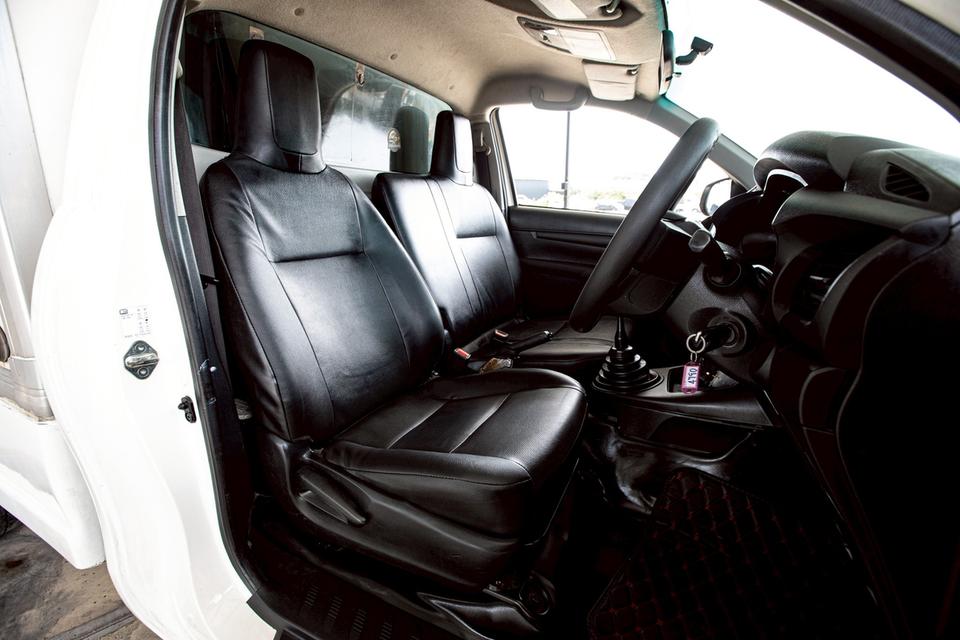 ขาย Toyota Revo 2.4 Entry ปี21 14