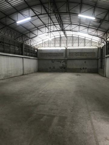 ให้เช่าโกดัง และสำนักงาน 1,000 ตารางเมตร มีบ้านพักคนงาน 3 ห้อง ตำบล คลองควาย อำเภอสามโคก 5