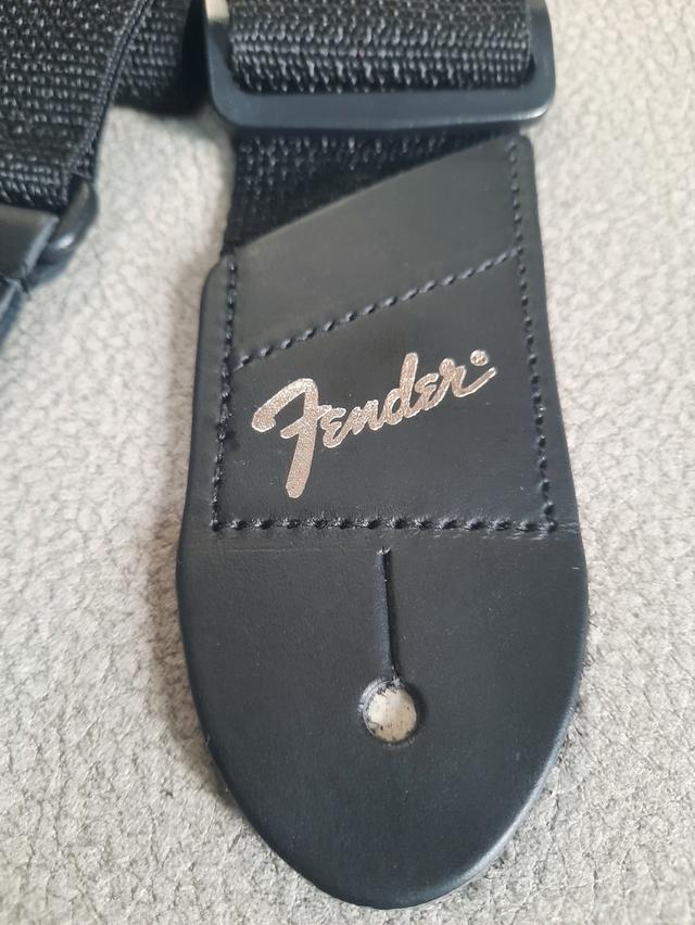 สายกีตาร์ fender made in usa ใหม่ 5