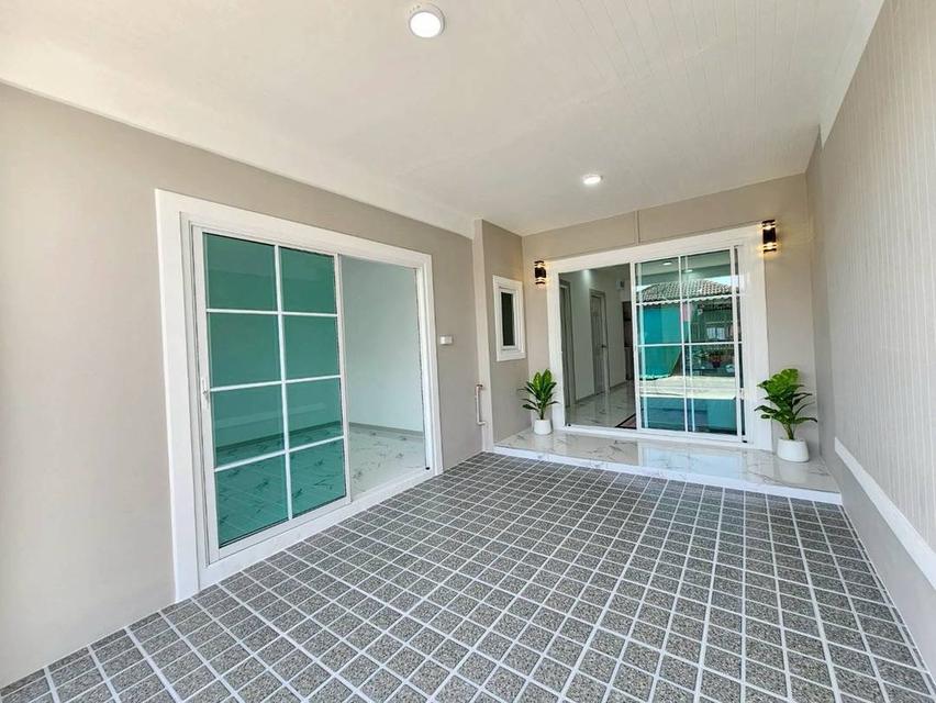 หมู่บ้านพฤกษา​3.     4