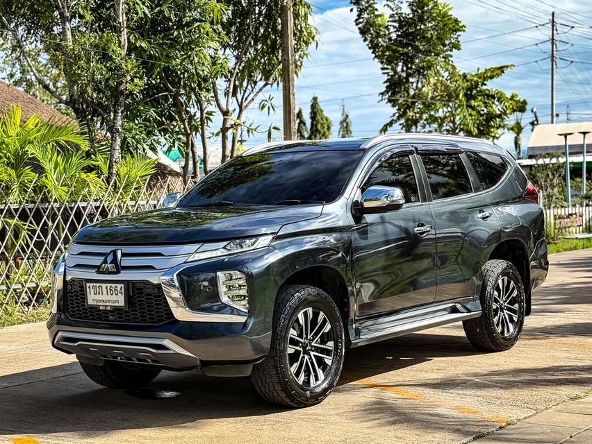 Mitsubishi Pajero 2.4GT ปี21