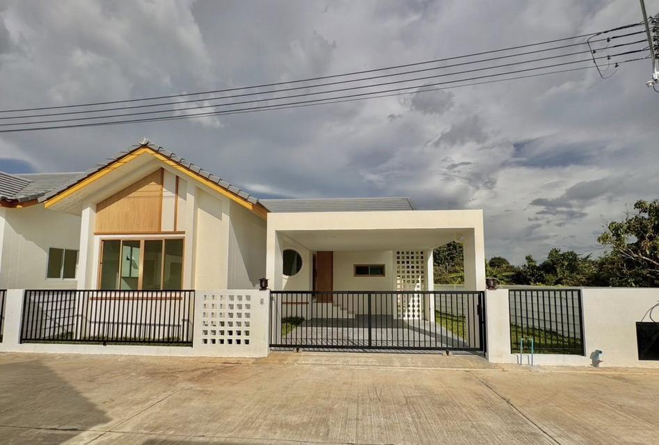 🏡 บ้านเดี่ยวชั้นเดียว [2 นอน 2 น้ำ] เลี้ยงสัตว์พันธุ์เล็กได้! ฟรีเน็ตบ้าน 1 ปี ทำเลใกล้ รร.นานาชาติเยอรมัน Single-Storey House for Rent [2 Beds 1