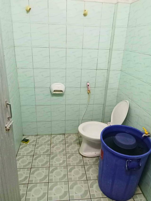 บ้านทาวน์เฮ้าส์ มือสอง 2 ชั้น บ้านเลขที่ 13 โชคสมาน 5 ซอย 18 ใกล้ รพ.หาดใหญ่ 1.6 ลบ. 5