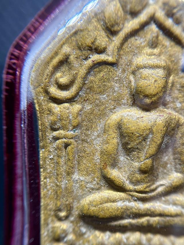 พระขุนแผน ปี15 หลวงปู่ทิม วัดละหารไร่ เนื้อว่านดอกทอง ฝังตะกรุดครอบจักรวาล รูปที่ 18