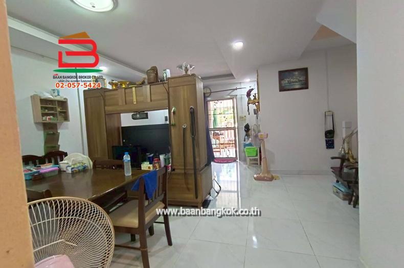 ทาวน์เฮาส์ 2 ชั้น โครงการ พฤกษาดี คลอง3 เนื้อที่ 18 ตรว. (รังสิต-นครนายก 91) ถนนรังสิต-นครนายก ตำบลคลองสาม อำเภอคลองหลวง ปทุมธานี 4