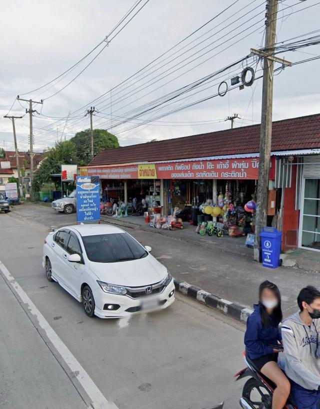 ขายด่วนอาคารพาณิชย์อำเภอบ้านใหม่ไชยพจน์บุรีรัมย์  5 คูหาติดกัน 1ชั้น พร้อมผู้เช่า 2