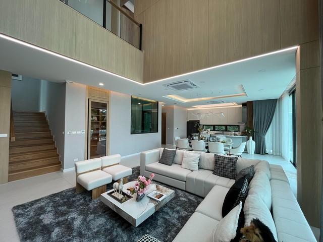 ขายบ้านตัวอย่าง Pool villa โครงการ The Master ราชพฤกษ์ – ปิ่นเกล้า  ที่ดิน 238.20 ตร.ว  - พื้นที่ใช้สอย  720 ตรม.  2