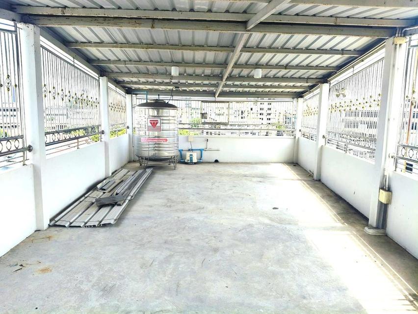 ขายอาคารพาณิชย์ 4 ชั้น 15.4 ตร.ว. ซ.เจริญราษฎร์ 5 แยก 4 สภาพพร้อมอยู่ ตกแต่งอย่างดี 7