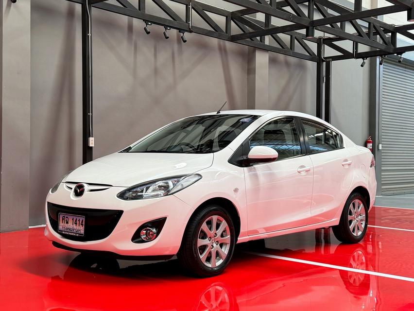 2014 MAZDA 2 SPIRIT รถสภาพสวยสมบูรณ์ พร้อมใช้งาน รถวิ่งน้อยเพียง 80,000 กม ประวัติศูนย์ครบ ไม่มีอุบัติเหตุครับ