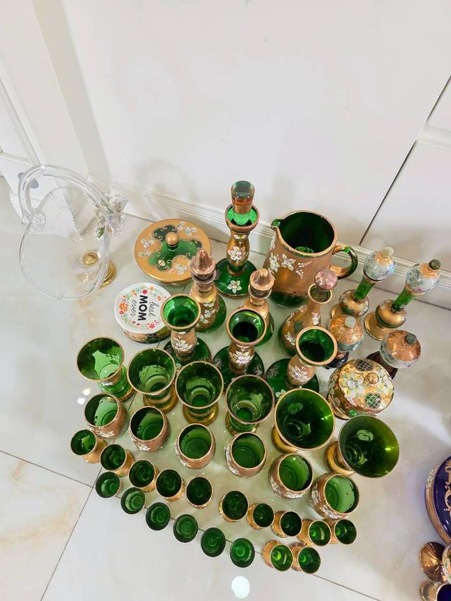 ขายชุดเครื่องแก้วจากต่างประเทศ ชุดที่ 4