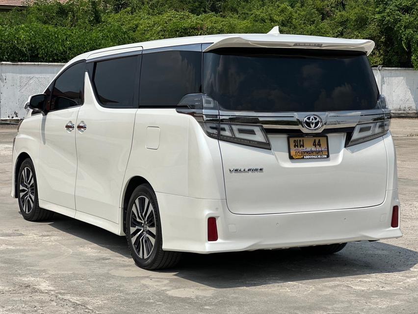 Toyota Vellfire 2.5 ZG Edition ปี2020 4