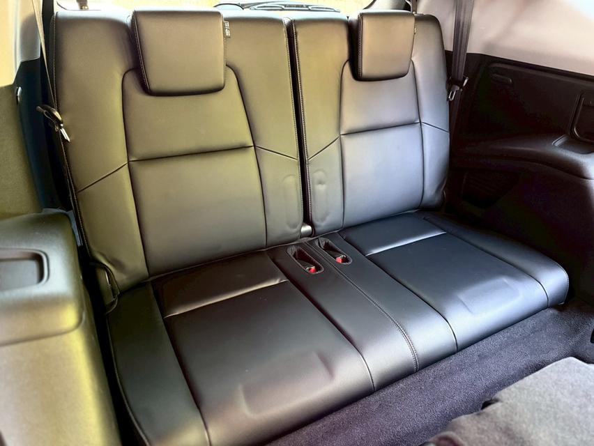 ปี 2018 HONDA CRV, 2.4 EL 4WD โฉม ปี17-23 สีดำ 7 ที่นั่ง เครื่องยนต์เบนซินล้วนตัวท็อป 8