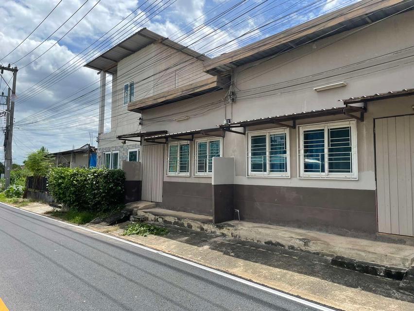 ตึกแถว 10 ห้องติดถนน 5