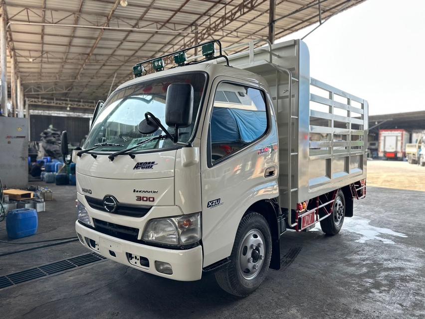 4 ล้อ HINO XZU 136 ปี 58 2