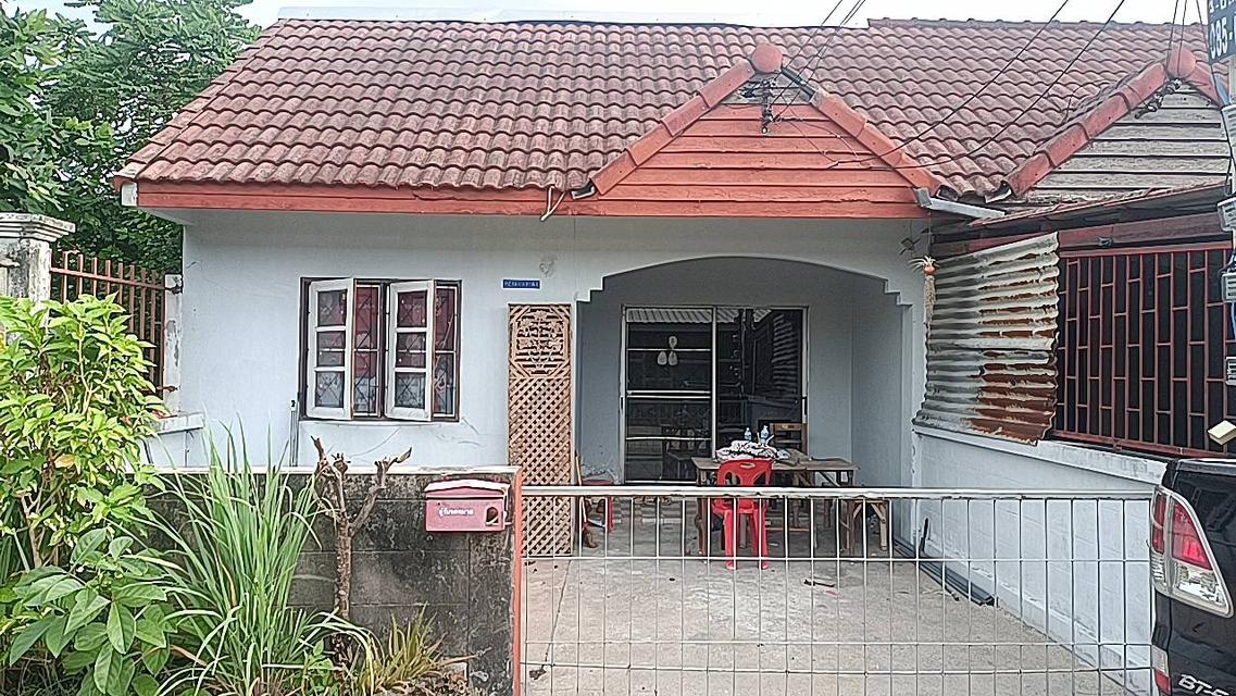 ขายบ้านชลบุรี หมู่บ้านเพชรวิลล่า 2