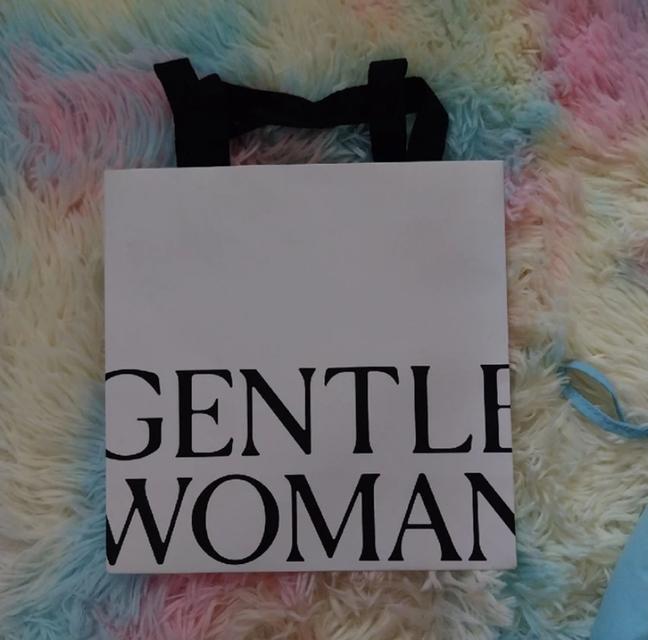 Gentlewoman สีฟ้า