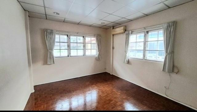 รูป G บ้านชั้นเดียว หมู่บ้านเจริญสุข ซอยรัชดา36 4