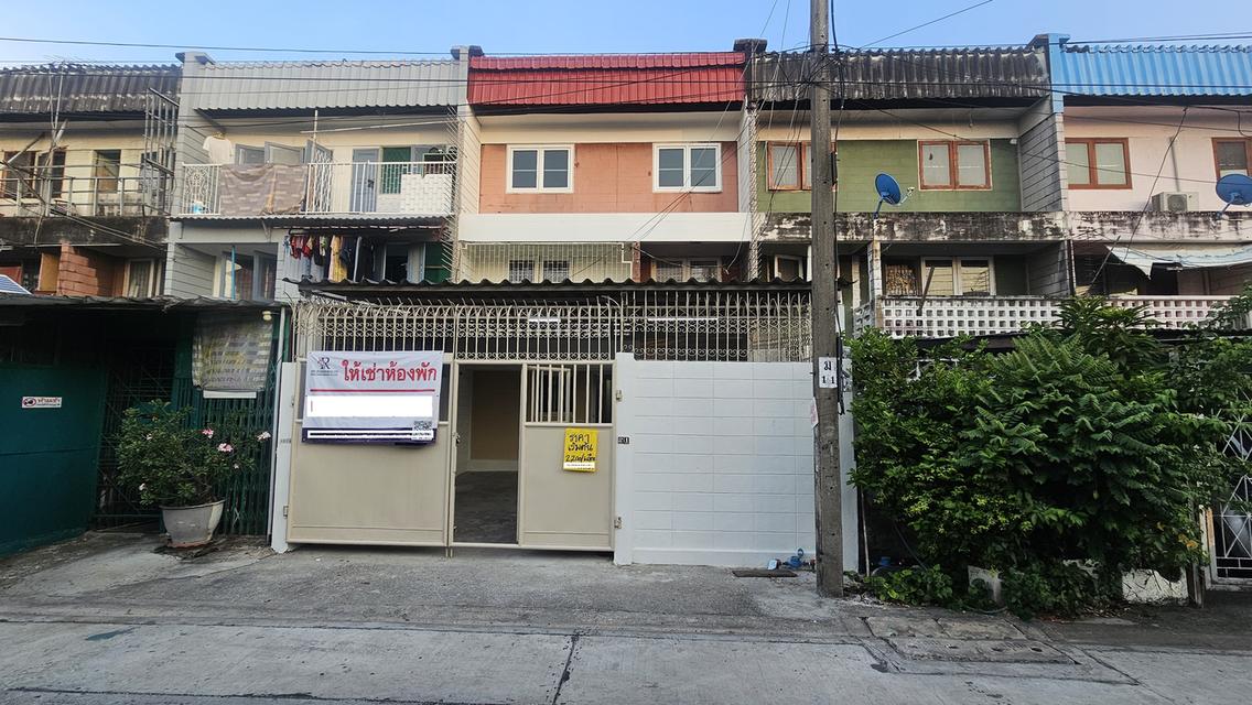 บ้าน 9 ห้องนอน ใกล้ The Mall บางกะปิ 2