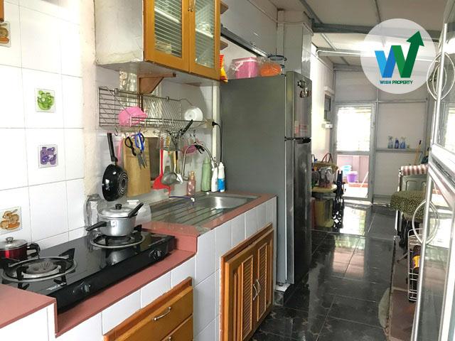 ขายบ้านเดี่ยว 52.4 ตร.ว. มีต้นไม้ร่มรื่น สภาพดีมาก พร้อมอยู่ 4 ห้องนอน 2 ห้องน้ำ 3 แอร์ ซ.บึงขวาง 6 ร่มเกล้า/สุวินทวงศ์ 5