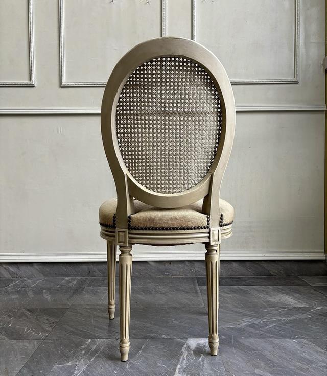 Louis chair 7
