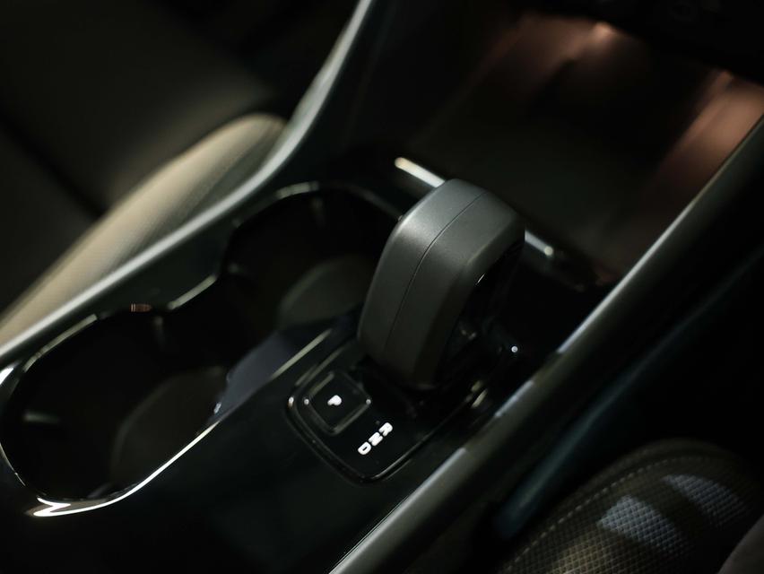 2024 Volvo XC40 0.0 (ปี 18-24) Recharge Pure Electric AWD SUV AT รูปที่ 11