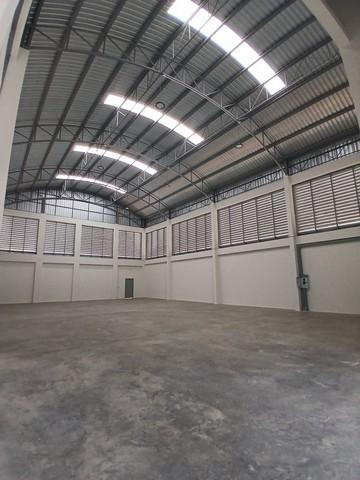 ขายโกดังพร้อมสำนักงาน 3 ชั้น สร้างใหม่ในพื้นที่กำลังพัฒนา ลำลูกกาคลอง9   ปทุมธานี  18