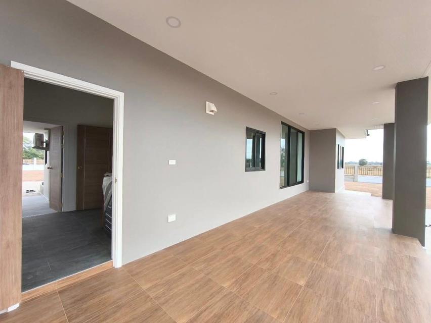 ขายบ้านเดี่ยวพร้อมที่ดิน 10