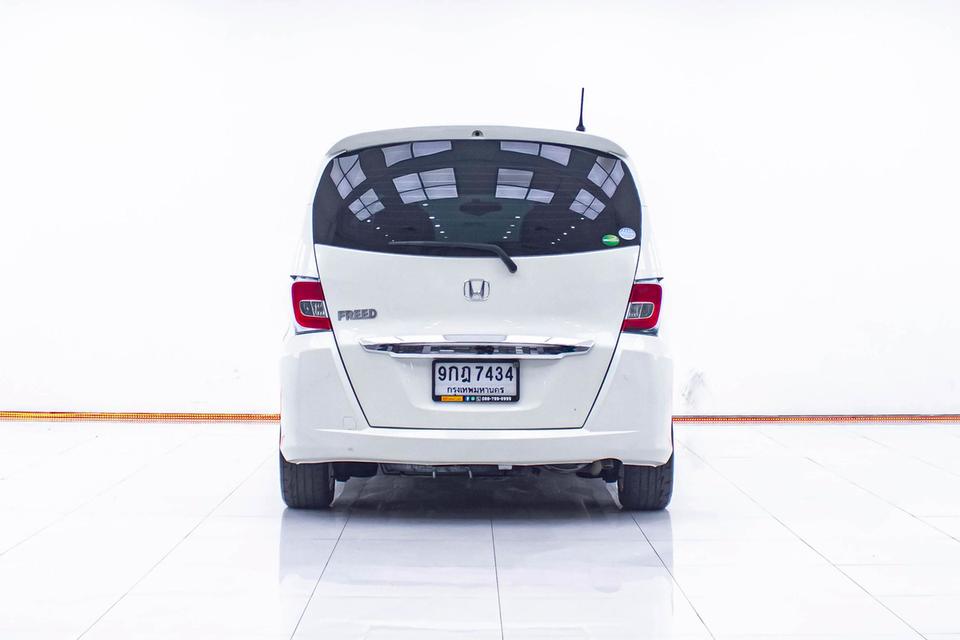HONDA FREED 1.5 SE 2013  13