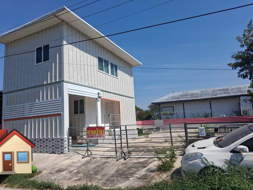 บ้านเดี่ยวพร้อมที่ดิน 1