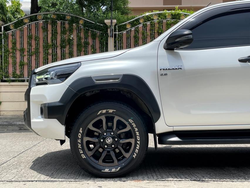 TOYOTA HILUX REVO DOUBLE CAB 2.8 4WD ROCCO ปี 2022 AUTO 4X4 สภาพนางฟ้า 6