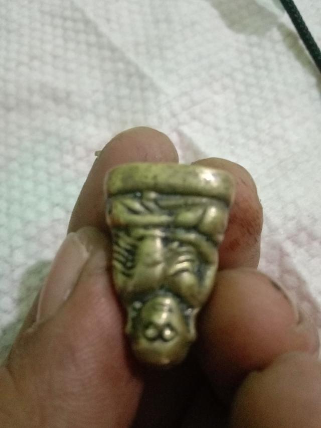 หลวงพ่อเงินพิมพ์ขี้ตาแข้งตุ่ม เข่ายุบ วัดทุ่งน้อย รูปที่ 6