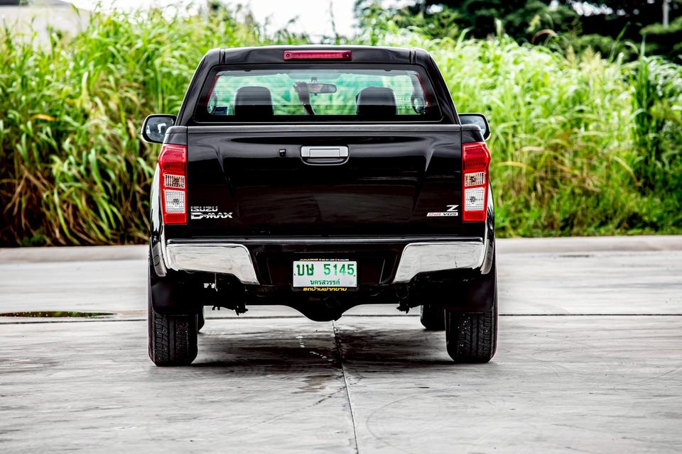 Isuzu D-Max Hi-Lander Cab 2.5 VGS Z ท๊อป ปี 2012 เกียร์ธรรมดา สีดำ  8