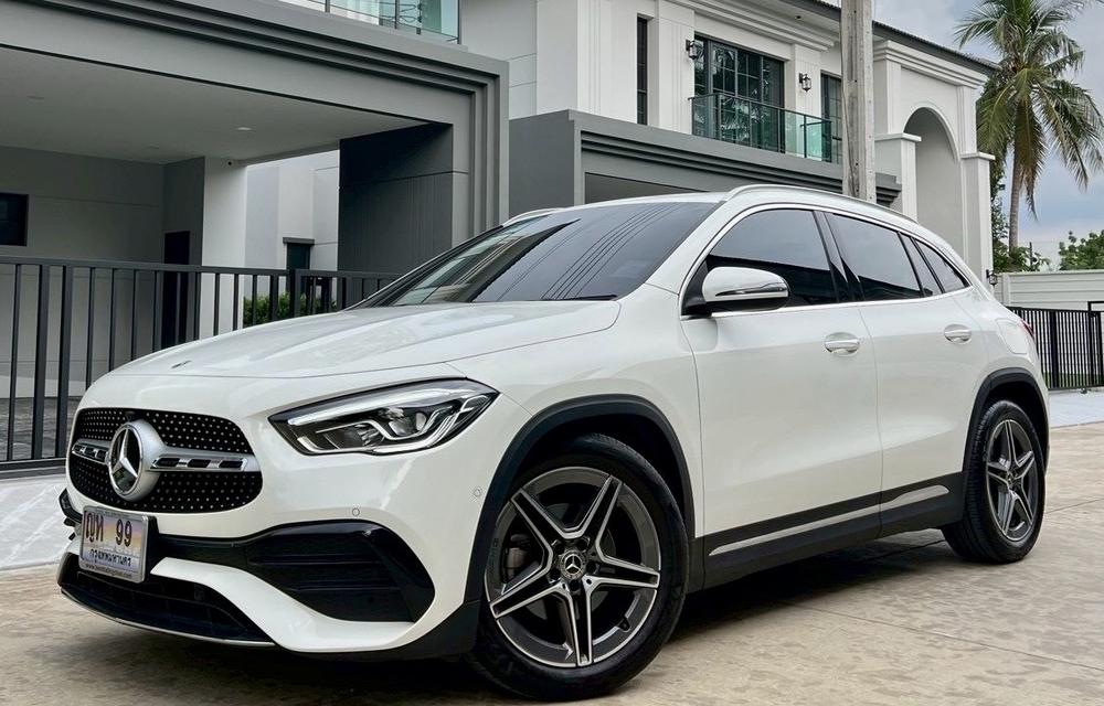 Mercedes-Benz GLA200 AMG