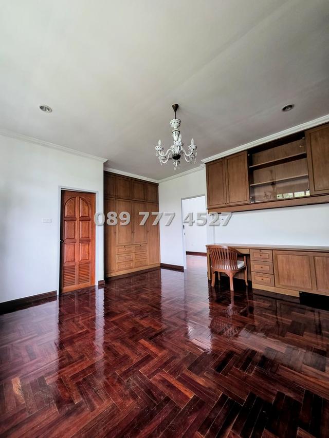 [ให้เช่า] บ้านเดี่ยวหลังใหญ่ 2 ชั้น ศรีนครินทร์ หมู่บ้านสวนนครินทร์ โครงการ 1 พื้นที่ 150 ตร.ว. ตรงข้ามพาราไดซ์ พาร์ค ใกล้รถไฟฟ้าสายสีเหลือง 13