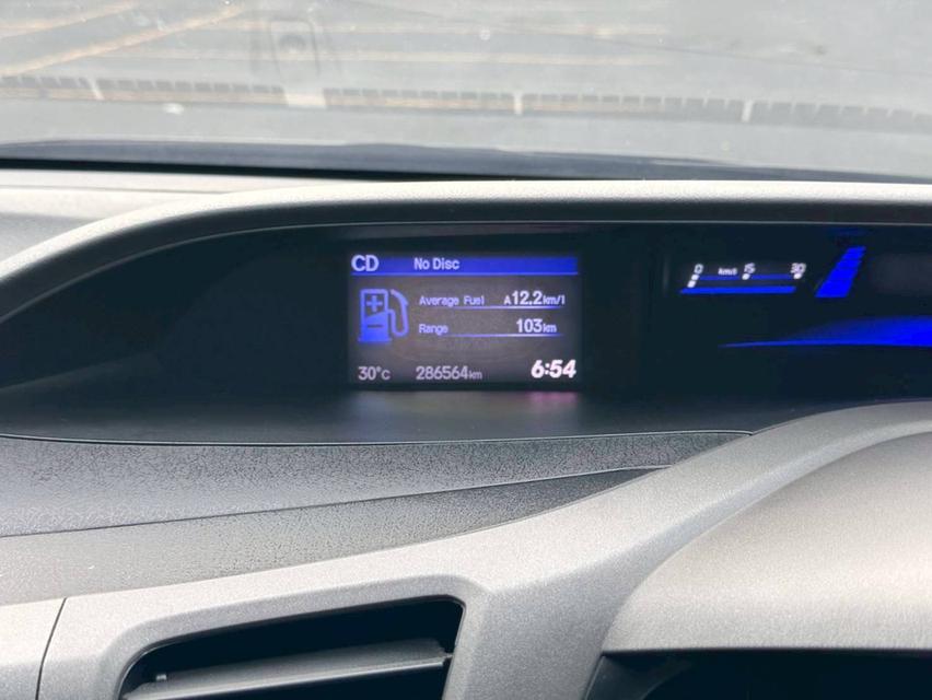 2013 Honda civic 1.8 at 15
