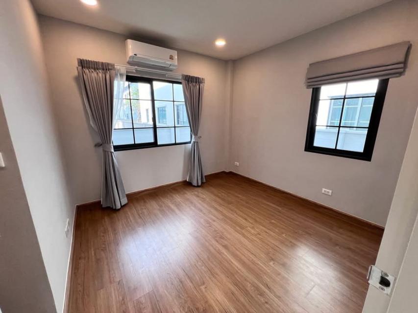 ให้เช่า: บ้านหรู The Centro Bangna 60 ตร.ว. ใกล้เมกะบางนา เฟอร์นิเจอร์ครบ พร้อมเข้าอยู่ 5