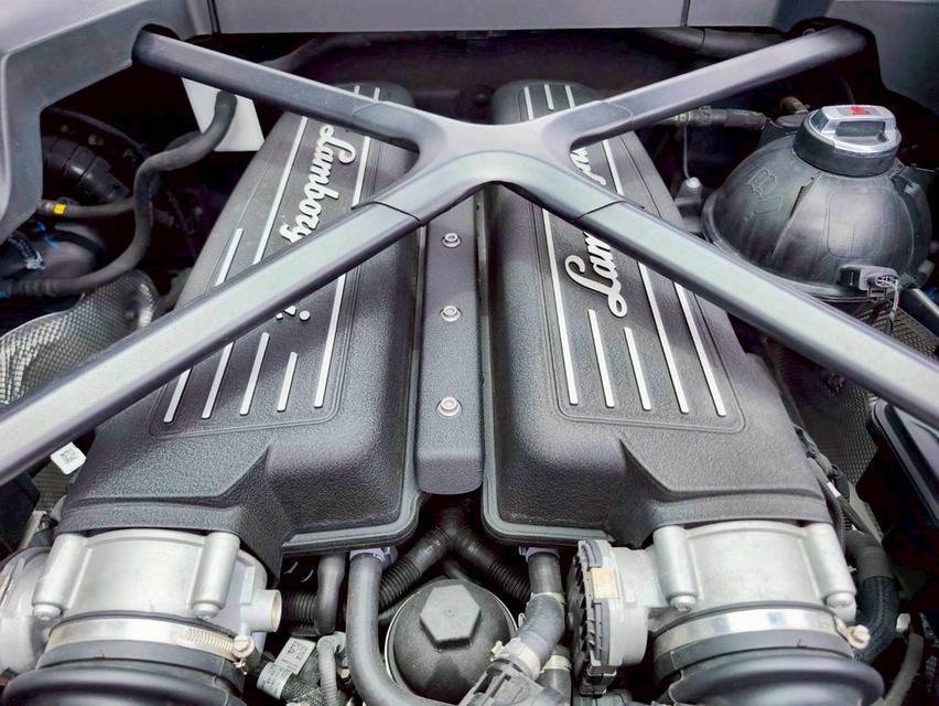 รหัสรถ KPV53 2021 Lamborghini Huracan Evo AWD(ขับ4ล้อ) สี Metallic blue 12