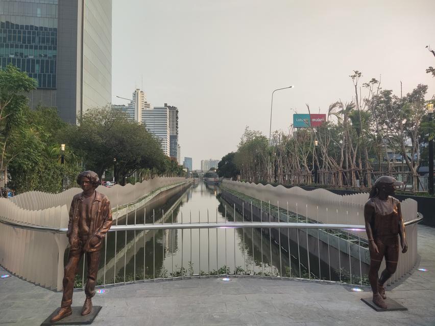 ขายตึกแถวอาคารพาณิชย์ 5 ชั้น ถนนจันทน์ ย่านสาทร 12