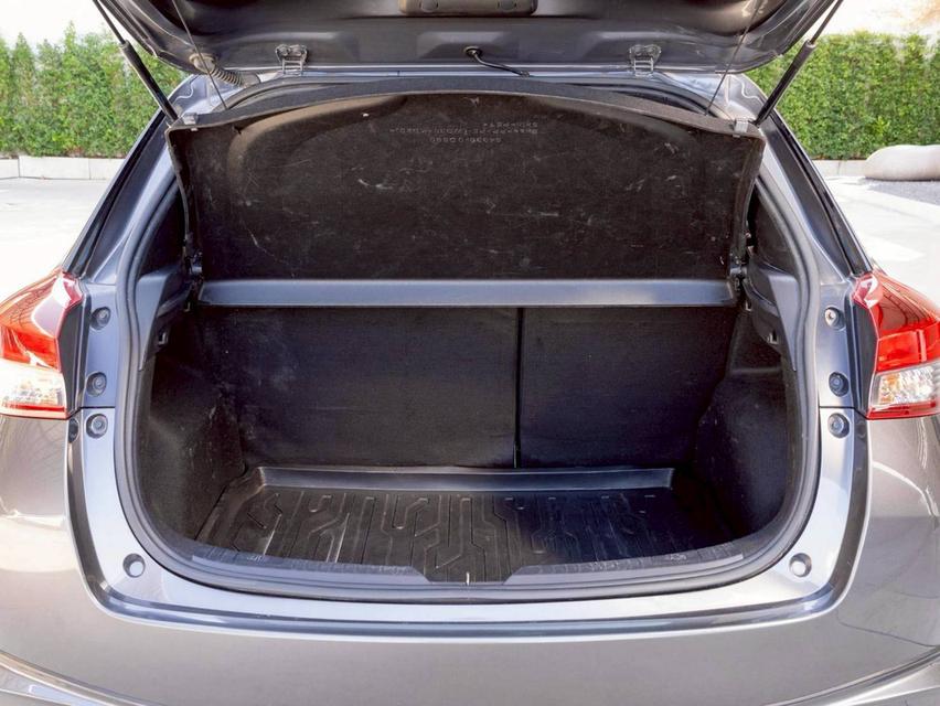 Toyota yaris 1.2 Sport ปี 2020 ♨️ ประกันเครื่องเกียร์หลังการขาย3ปี ♨️ รูปที่ 10