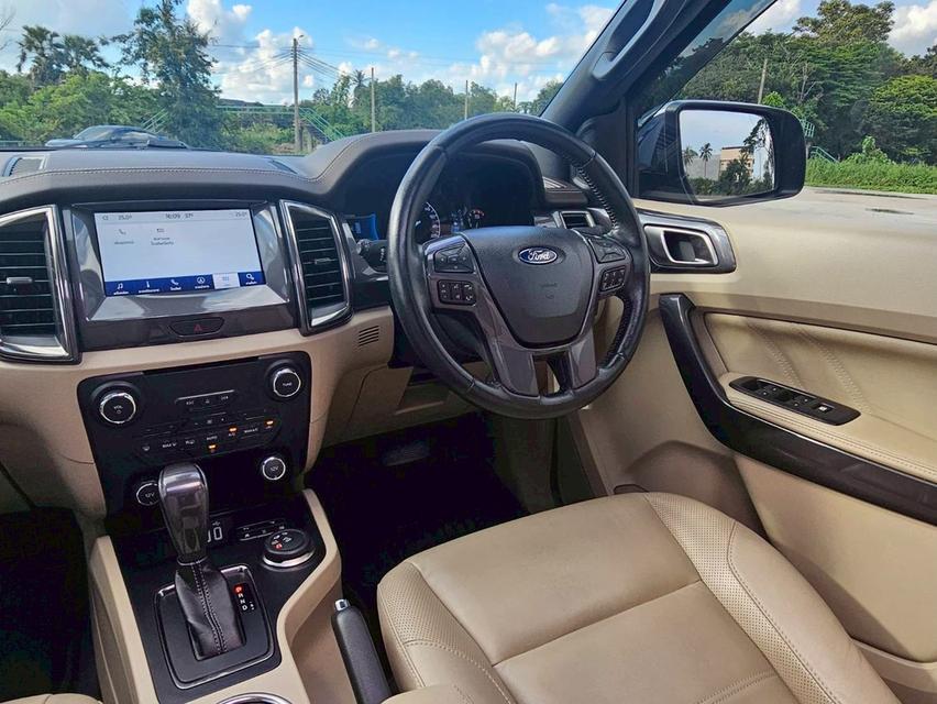 FORD EVEREST Wagon 4dr Titanium+ 7st Auto 6sp 4WD 3.2DCT (Navi)Y17สีดำ 14