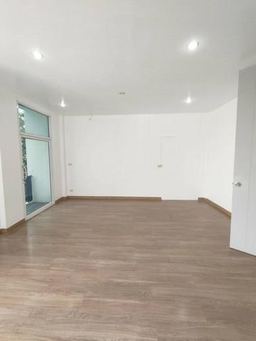 ทาวน์โฮมย่านรามอินทรา 16